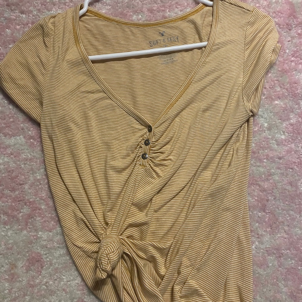 American Eagle yellow striped tee